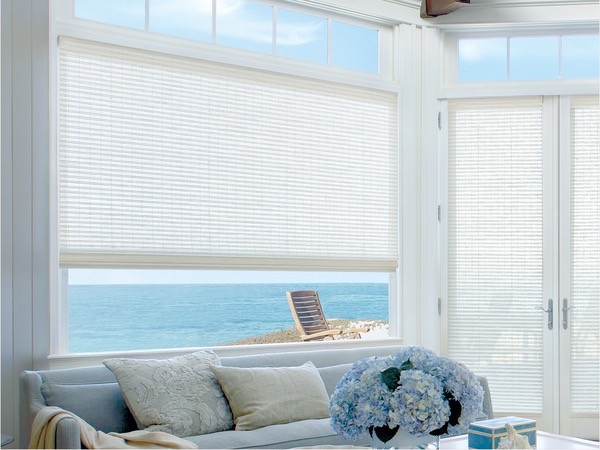 Hunter Douglas Dealer Image